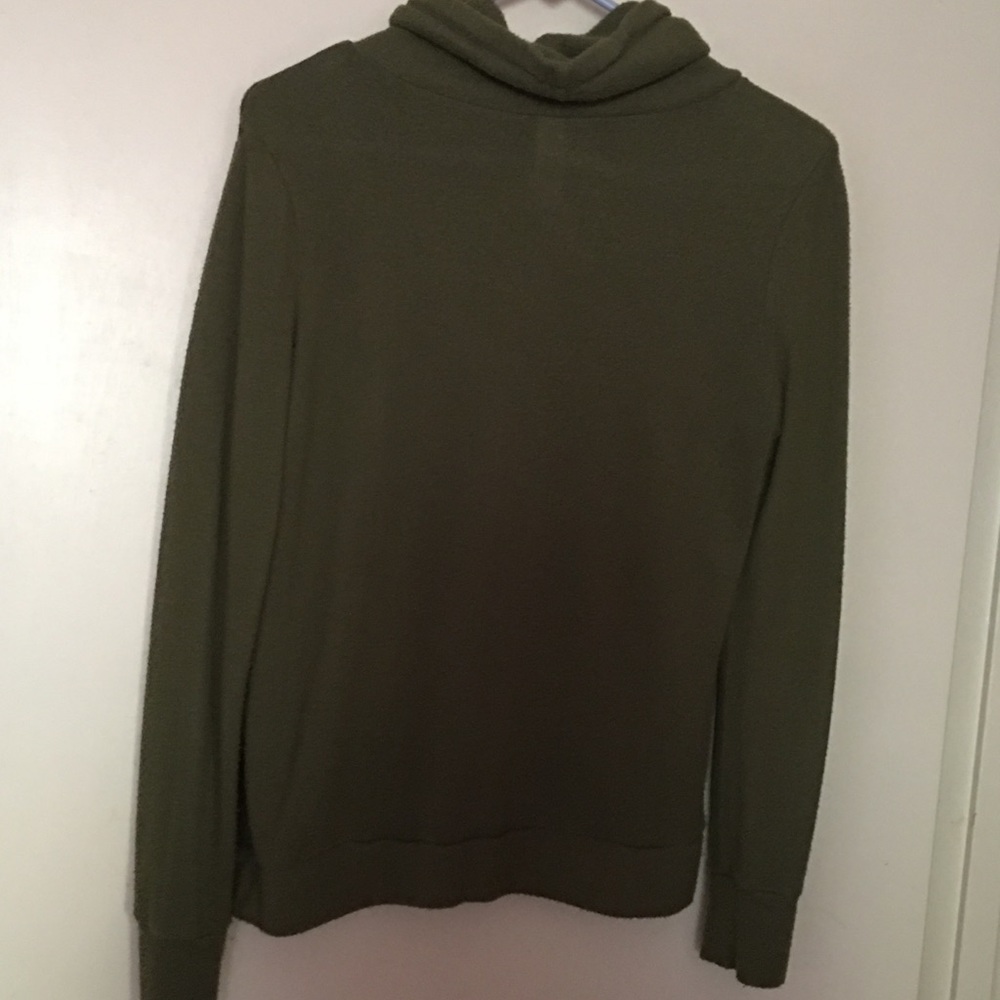 Pullover - Picture 2 of 2